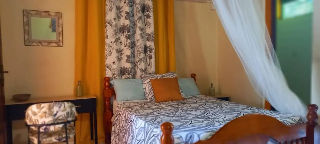 아파트 Studio Independant Chez L Habitant- Grand-Bourg  과달루프